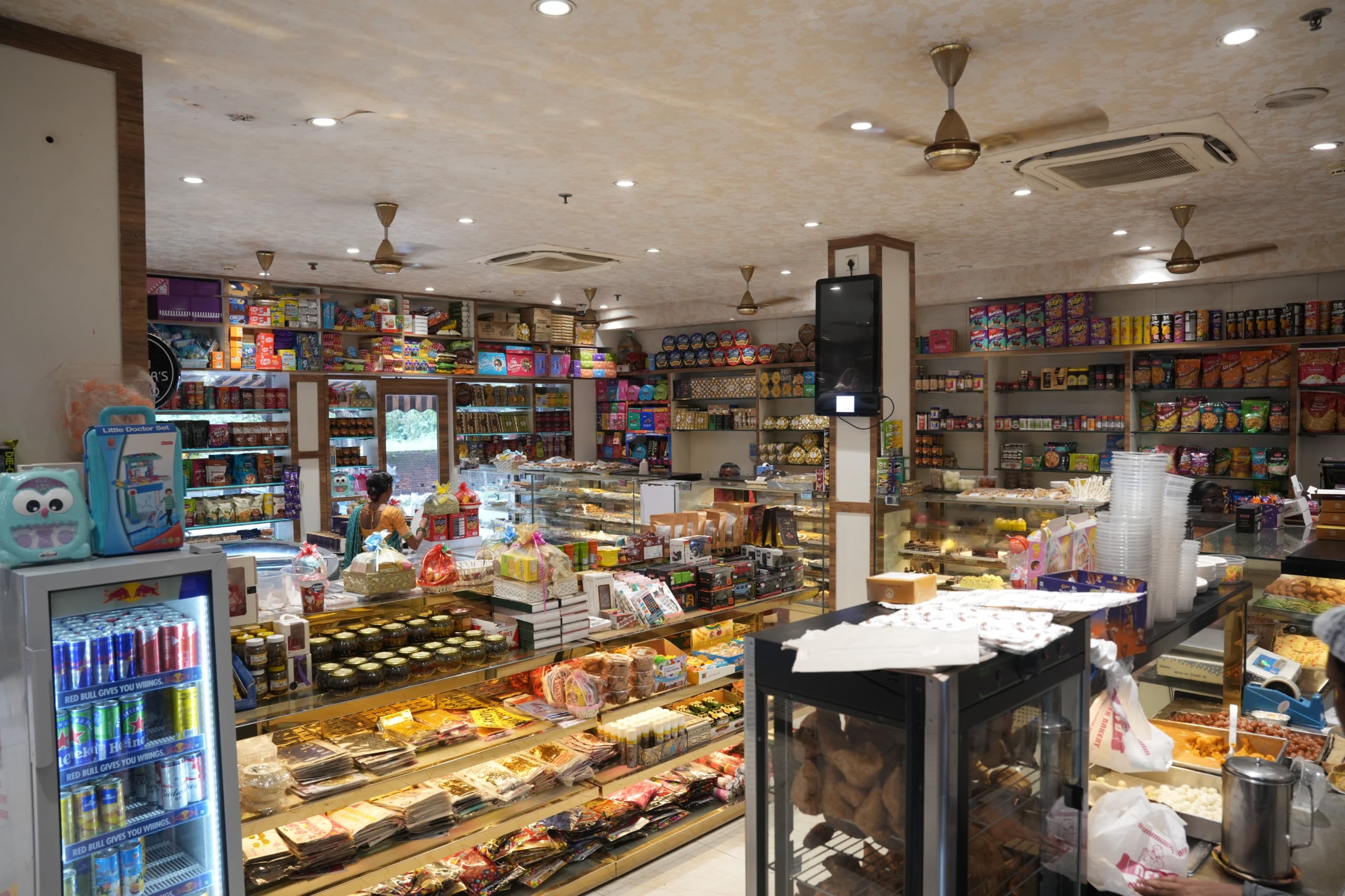 Welcoming counter and bakery cafe dining space